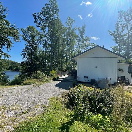 Humlegarden lake cottage, Horn Exteriör bild